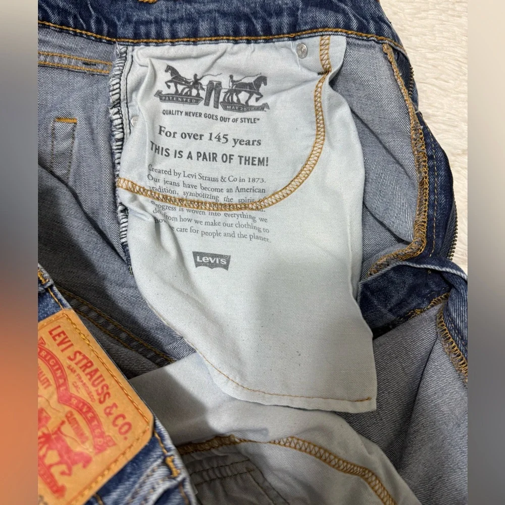 Levi's 505 Jeans Men’s Regular Fit Straight Leg Denim Blue size 38X32